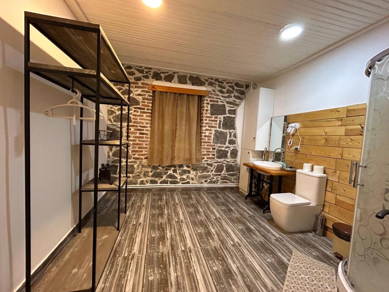 Hnameni Stepanavan Guesthouse - Hotel Buitenkant foto